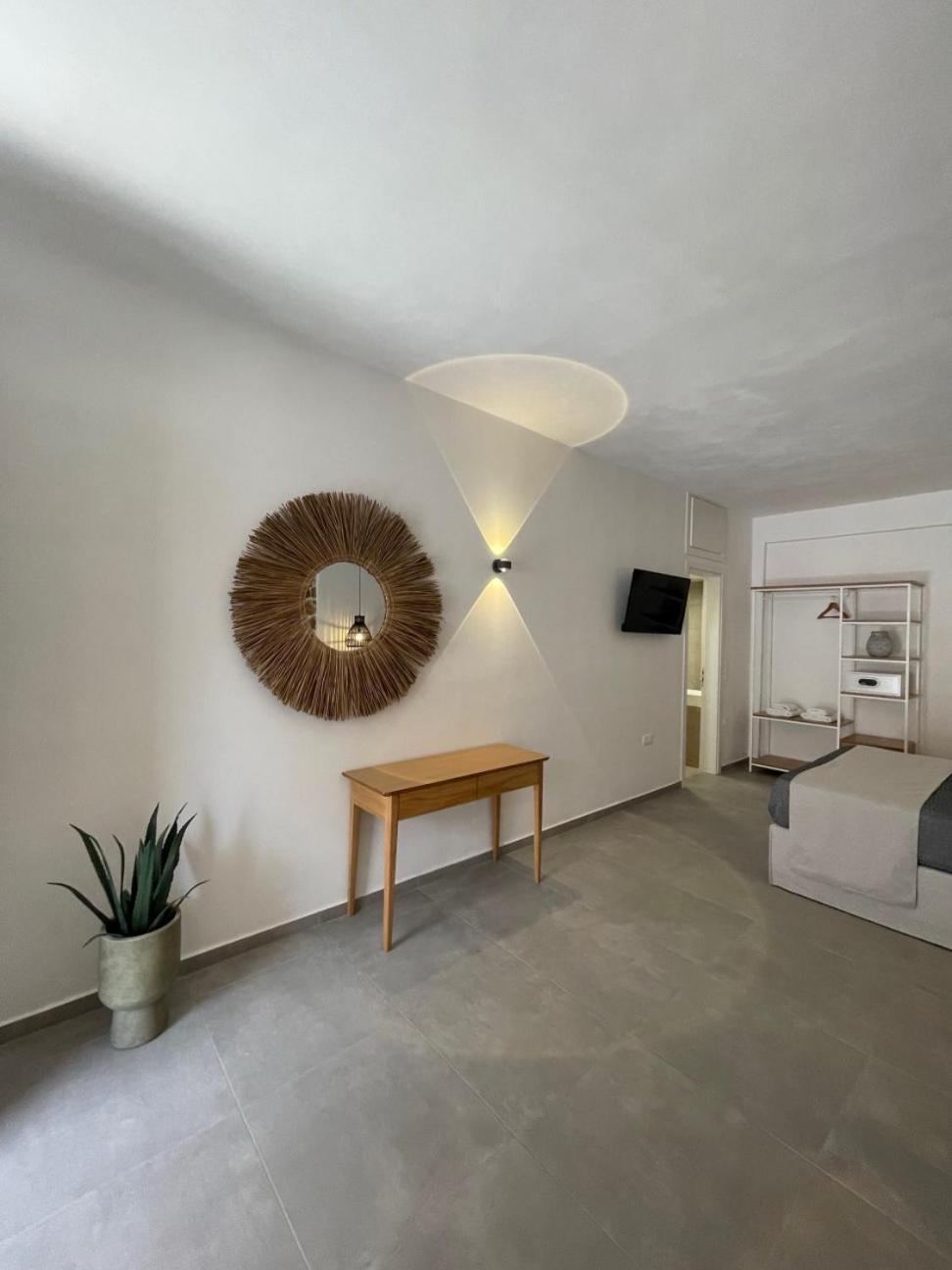 Trocadero Luxury Suites Ерміоні Екстер'єр фото